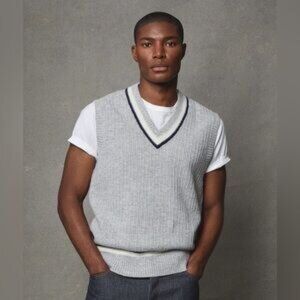 Todd Synder 100 % Lambswool Cricket V Neck Pullover Sweater Vest Men Gray Size L